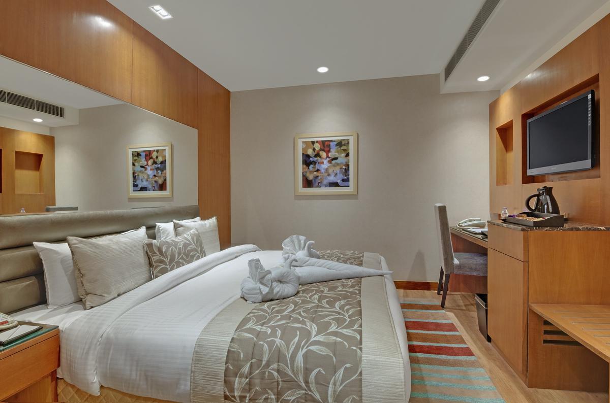 Beacon Hotel Nirman Vihar Нью-Дели Экстерьер фото